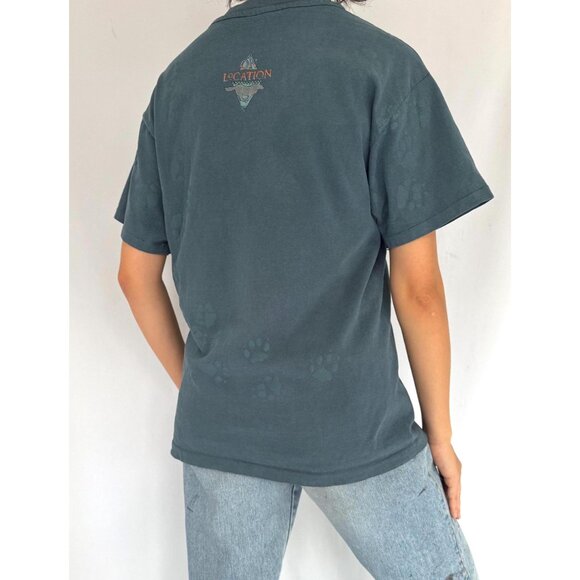 90s vintage animal wolf alaska graphic single stitch short sleeved tee shirt - Picture 6 of 10